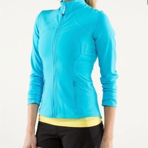 Lululemon forme jacket. Spry turquoise blue. Never worn. Size 2